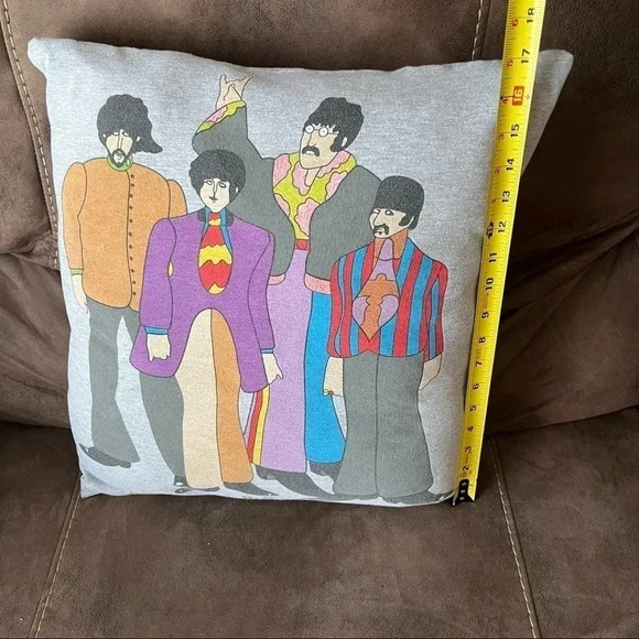 Handmade The Beatles Yellow Submarine Cartoon Grey Jersey Throw Pillow - Picture 7 of 10